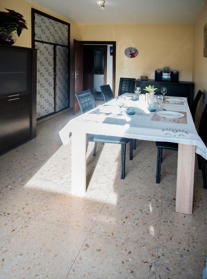 Apartamento Comodo A 10 Min Del Centro Alicante Eksteriør billede